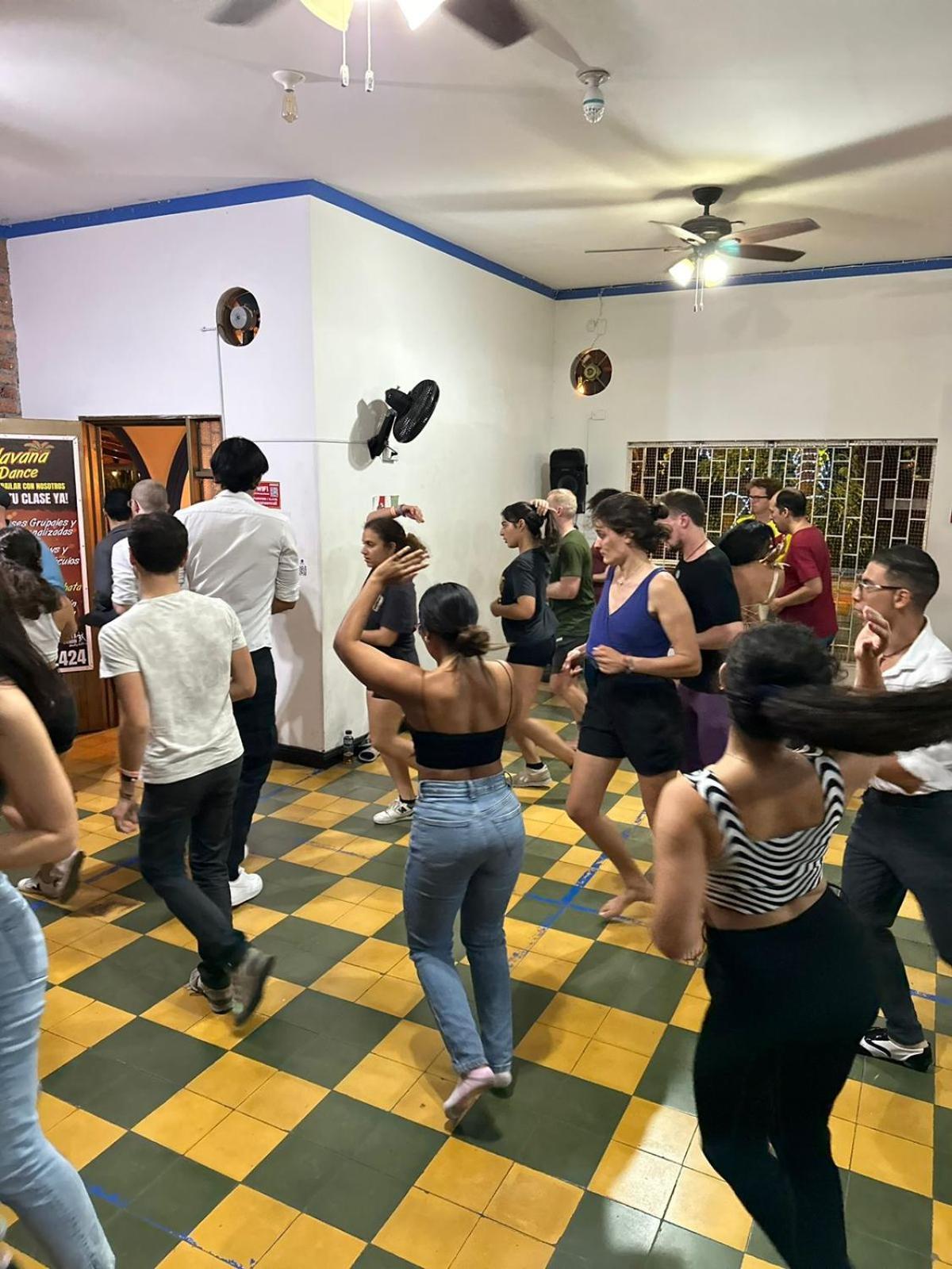 Havana Hostel Cali & Dance School 外观 照片